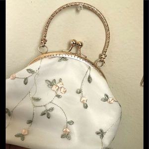 SHEIN vintage floral clutch